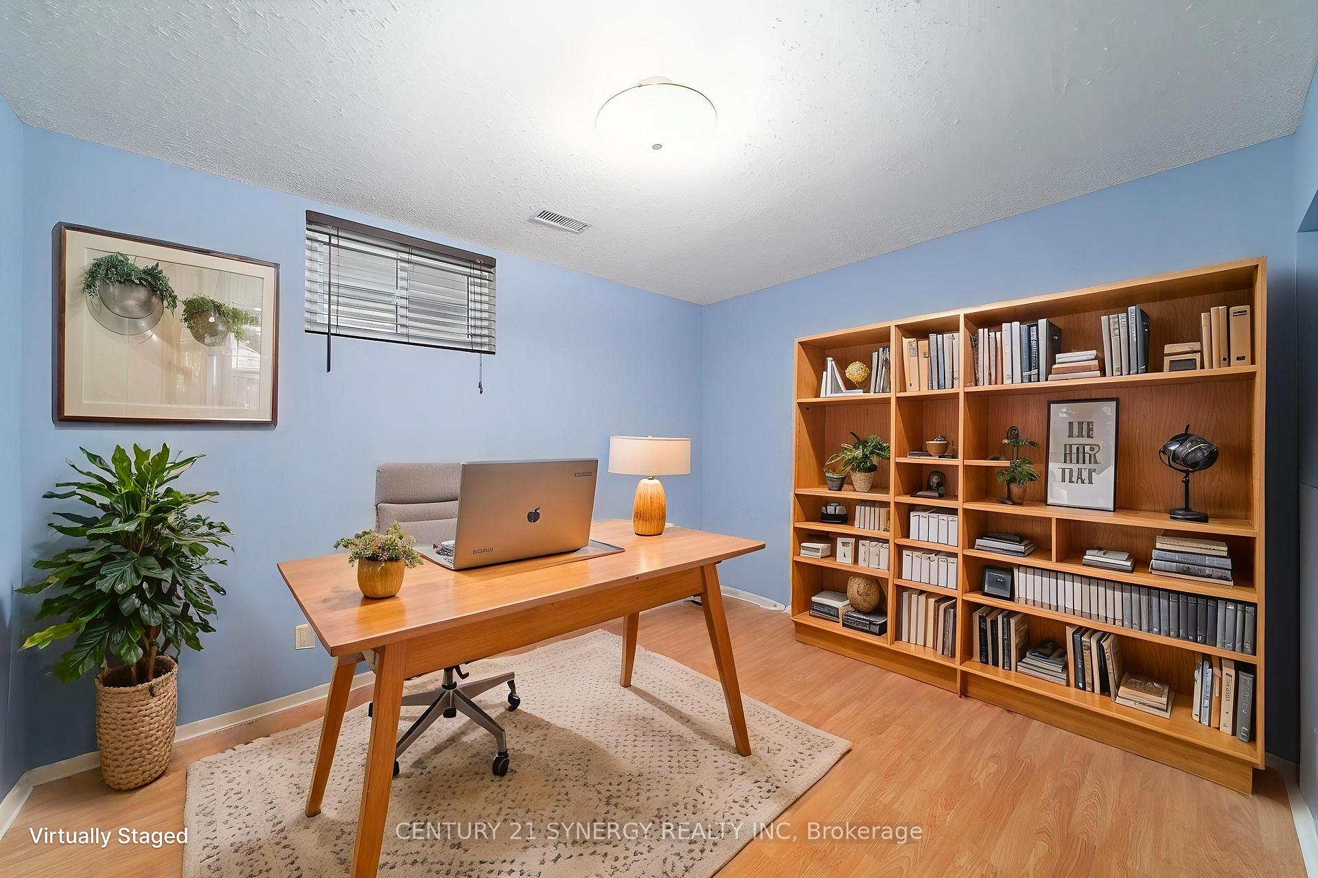Photo 18 of 92 Nestow Drive, Ottawa, Tanglewood — HOMEH