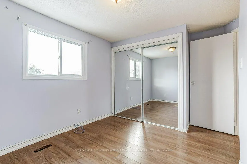 Photo 23 of 17 Roehampton Crescent, Brampton, Brampton South — HOMEH