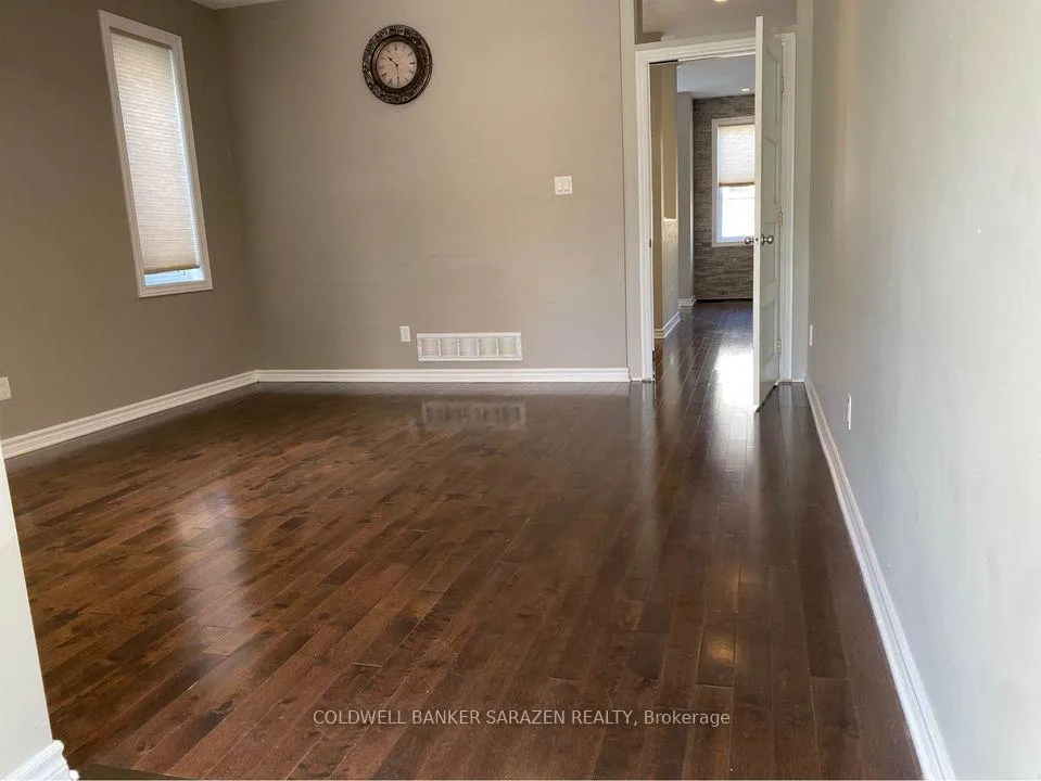 Photo 4 of 619 Clearbrook Drive, Ottawa, Barrhaven - Strandherd — HOMEH