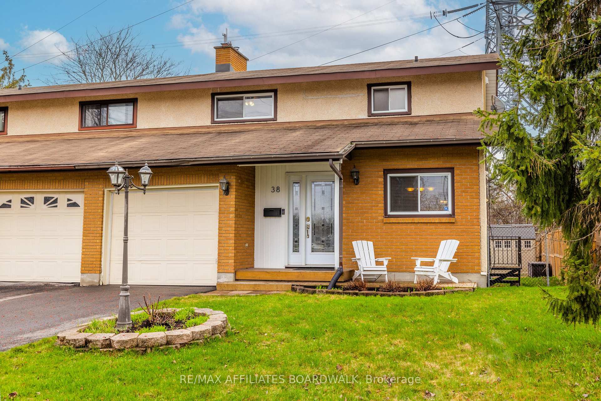 Photo 1 of 38 Nestow Drive, Ottawa, Tanglewood — HOMEH