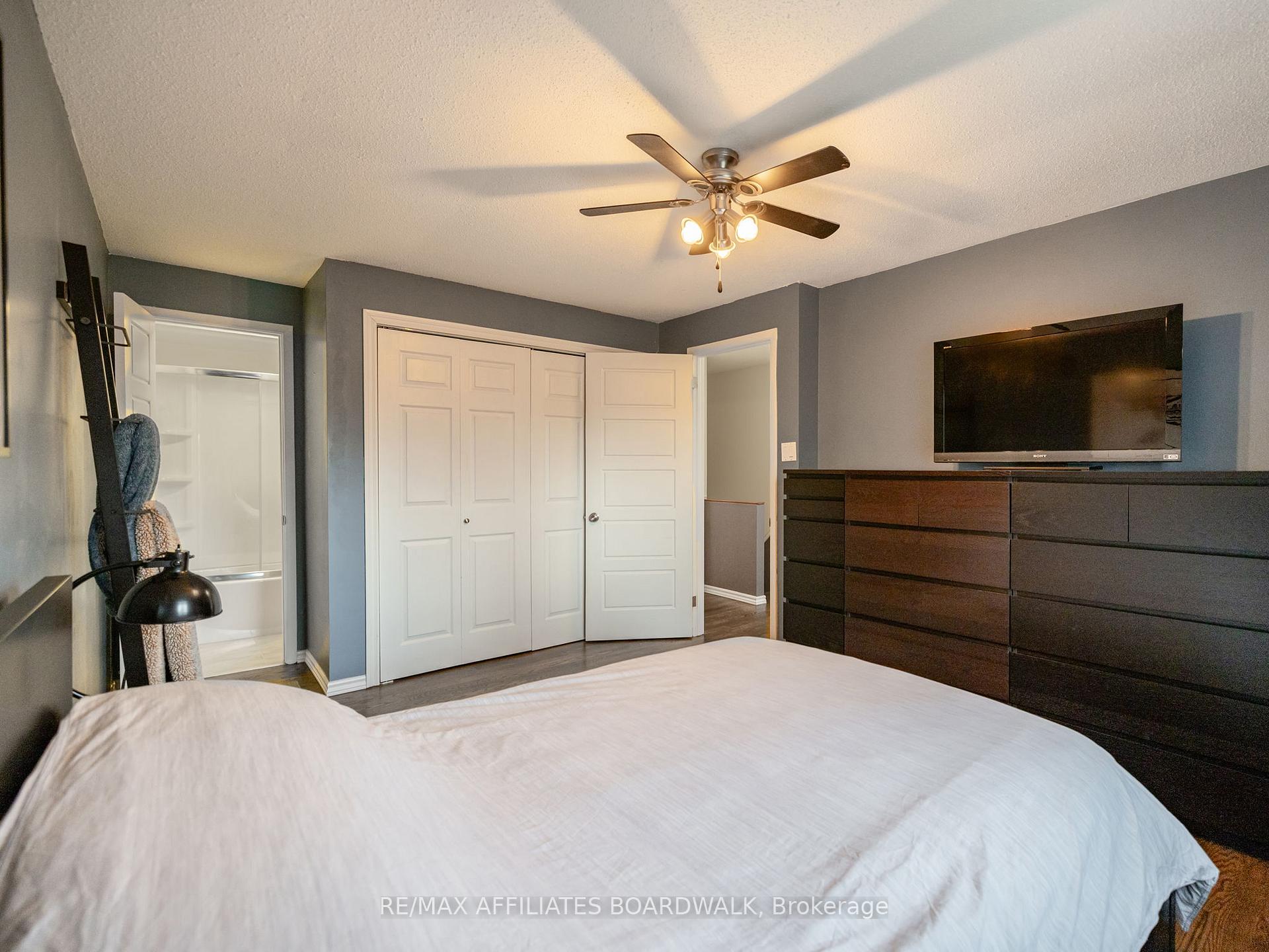 Photo 18 of 38 Nestow Drive, Ottawa, Tanglewood — HOMEH
