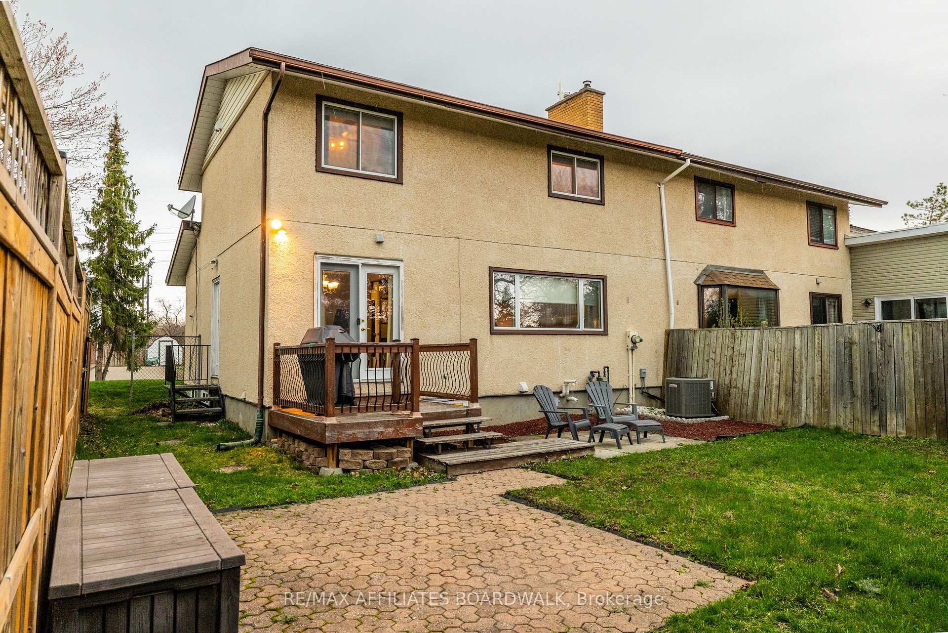 Photo 28 of 38 Nestow Drive, Ottawa, Tanglewood — HOMEH