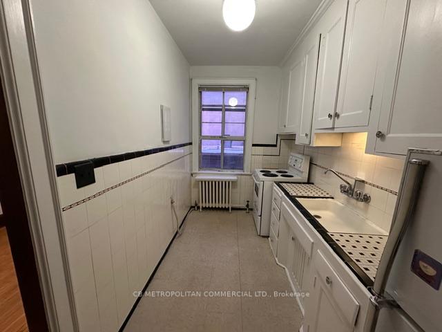 Photo 6 of Unit 1, 21 Castle Knock Road, Toronto, Lawrence Park South — HOMEH