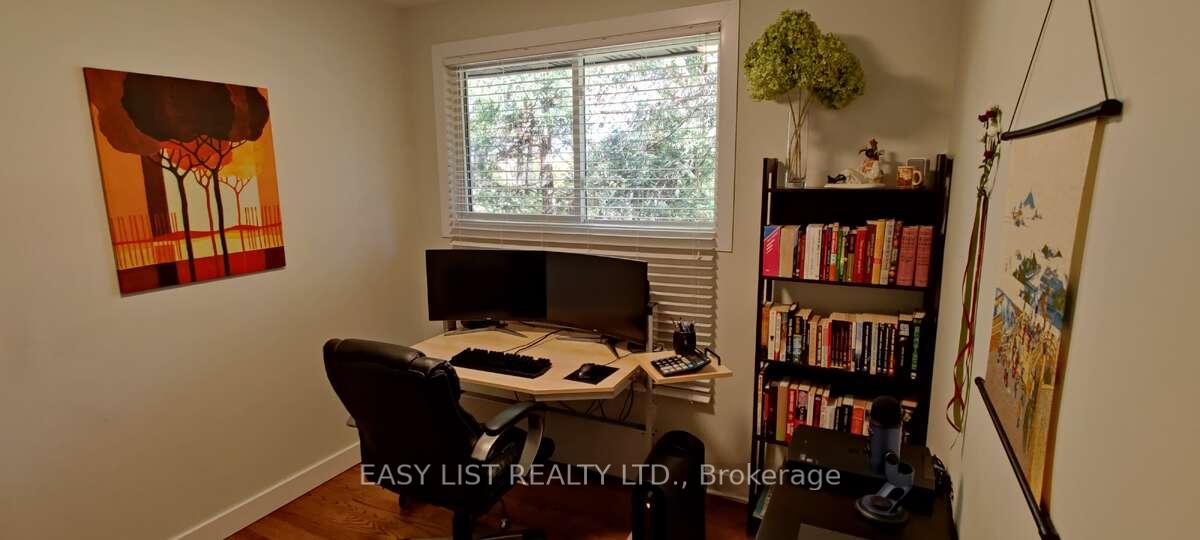 Photo 13 of 2 Miriam Avenue, Ottawa, Pineglen — HOMEH