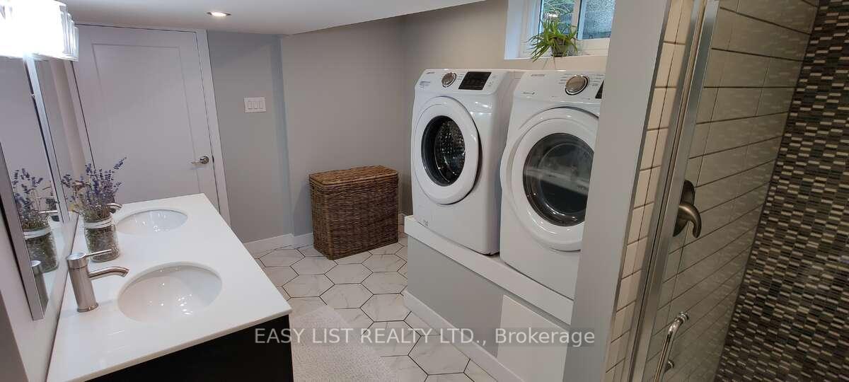 Photo 23 of 2 Miriam Avenue, Ottawa, Pineglen — HOMEH