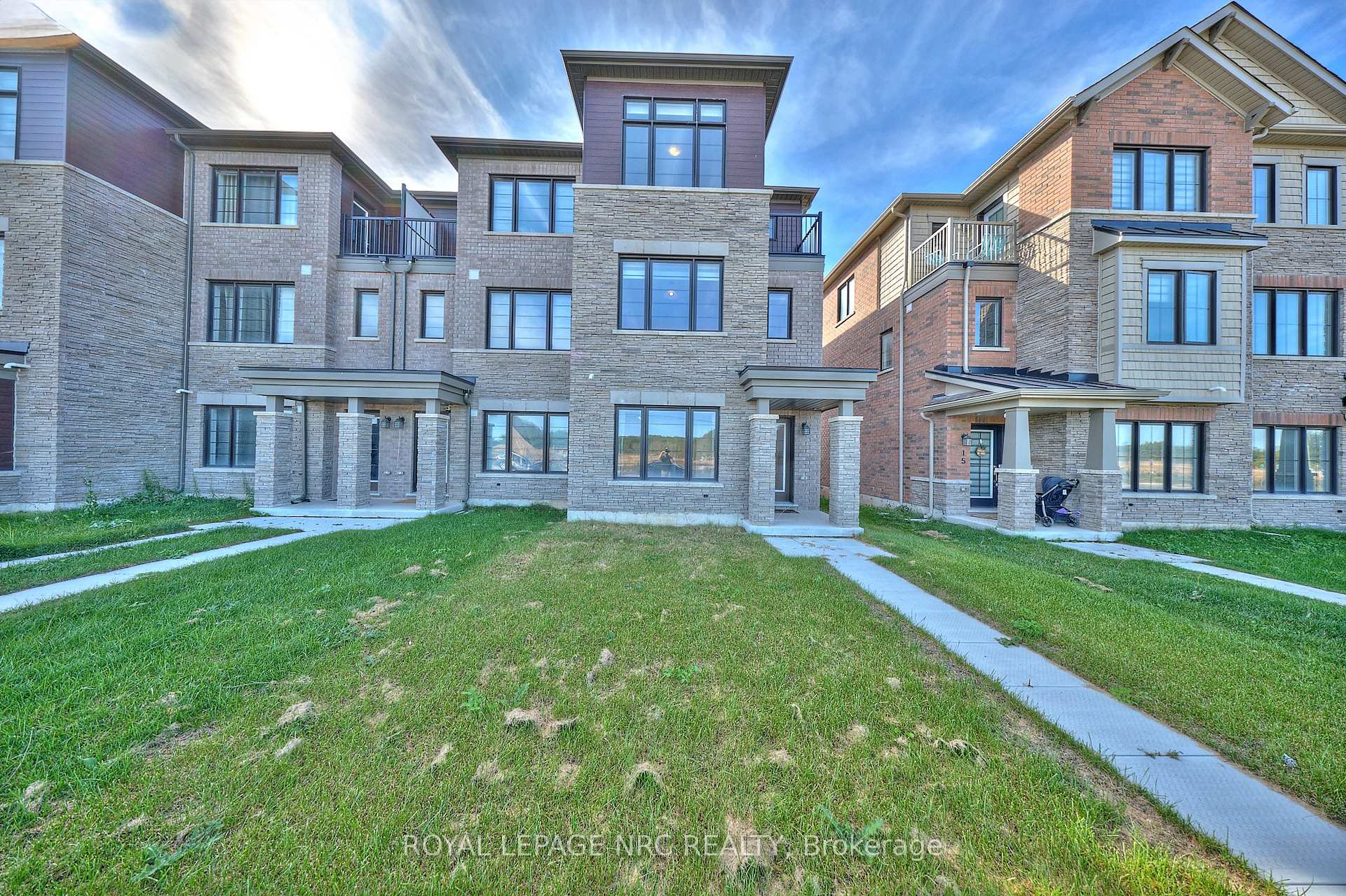 Photo 4 of 11 Melody Lane, Thorold, Hurricane/Merrittville — HOMEH