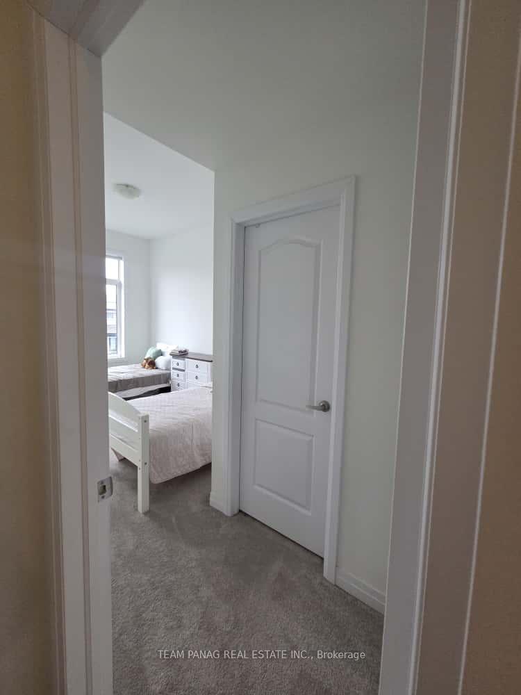 Photo 17 of 82 Selection Heights, Thorold, Rolling Meadows — HOMEH