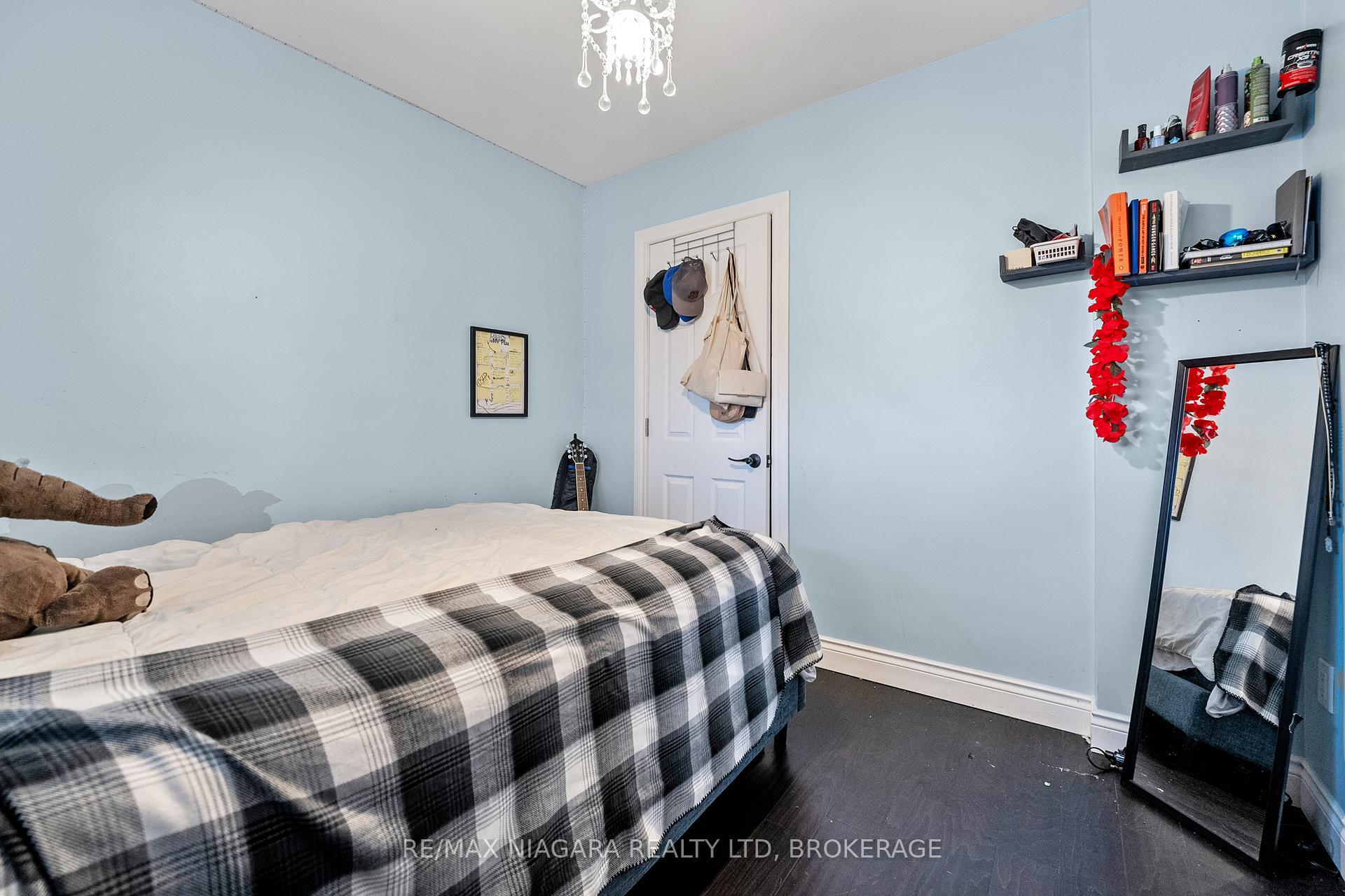 Photo 10 of 67 West Street N, Thorold, Thorold Downtown — HOMEH