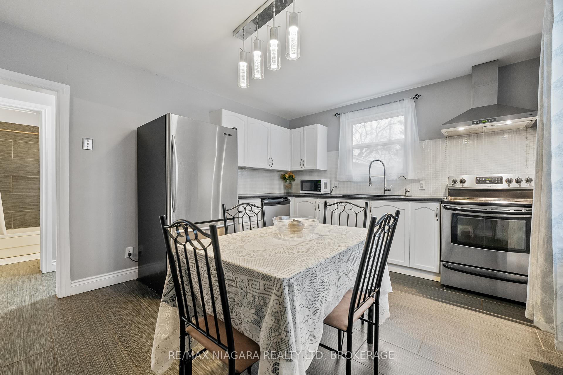 Photo 13 of 67 West Street N, Thorold, Thorold Downtown — HOMEH