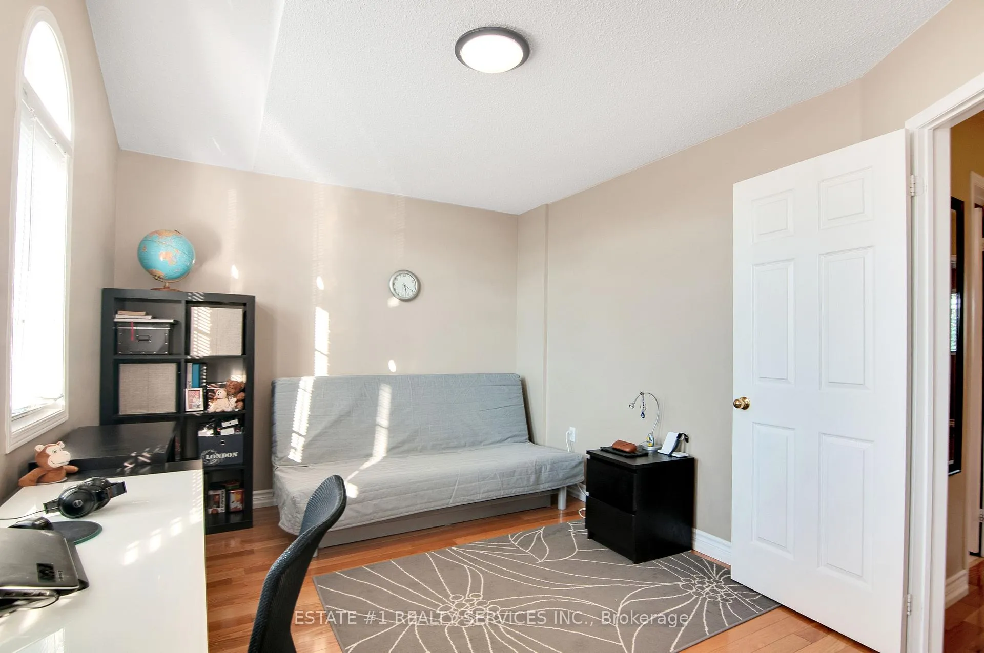 Photo 24 of 102 Cresthaven Road, Brampton, Snelgrove — HOMEH