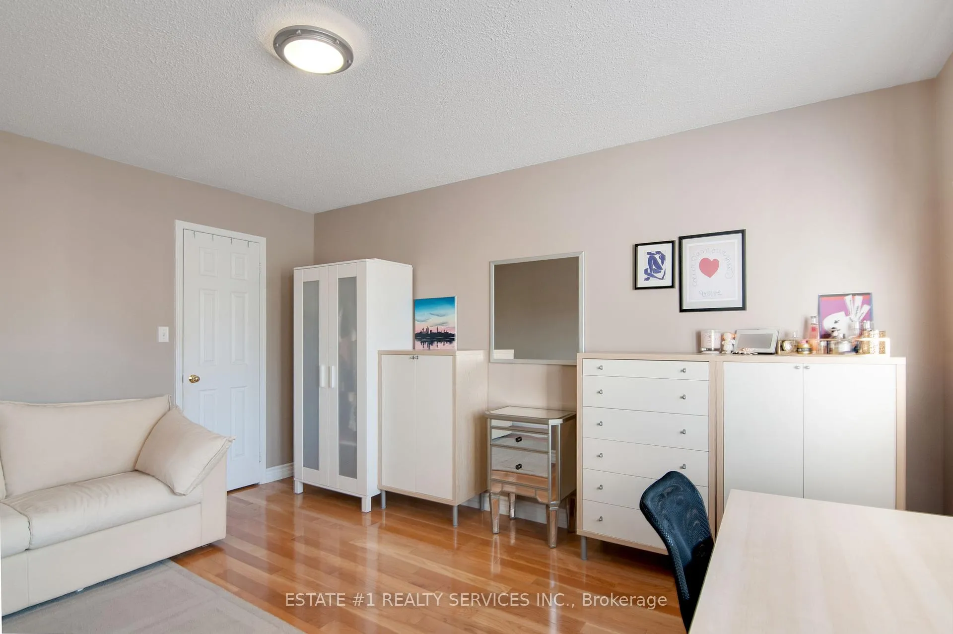 Photo 26 of 102 Cresthaven Road, Brampton, Snelgrove — HOMEH