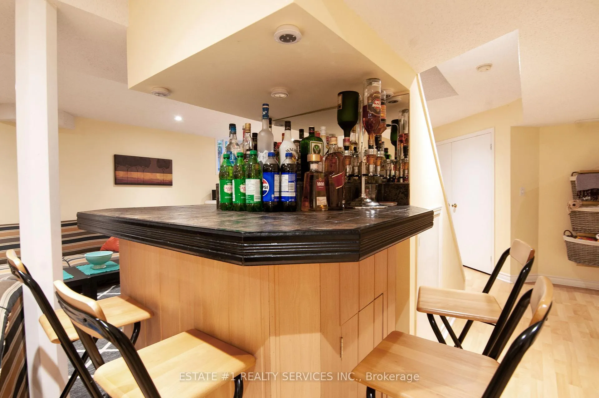 Photo 37 of 102 Cresthaven Road, Brampton, Snelgrove — HOMEH