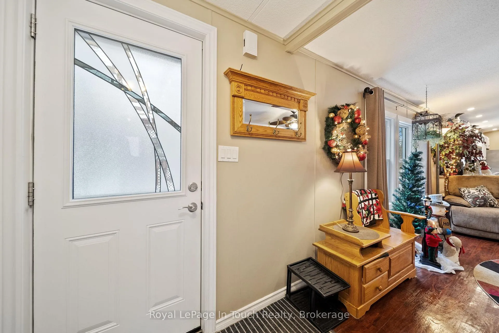 Photo 3 of Unit 7, 5411 Elliott Side Road, Tay, Rural Tay — HOMEH