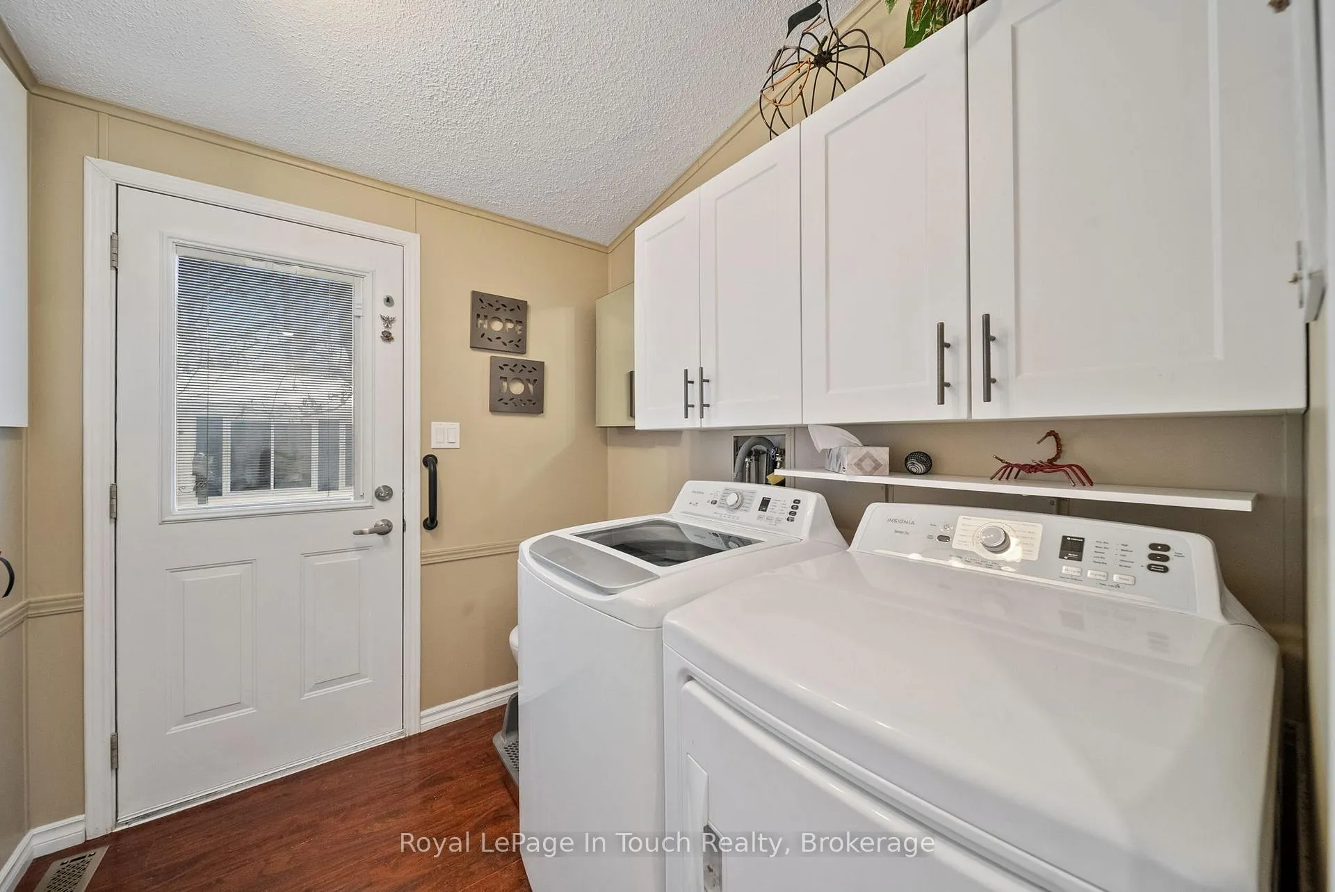 Photo 16 of Unit 7, 5411 Elliott Side Road, Tay, Rural Tay — HOMEH