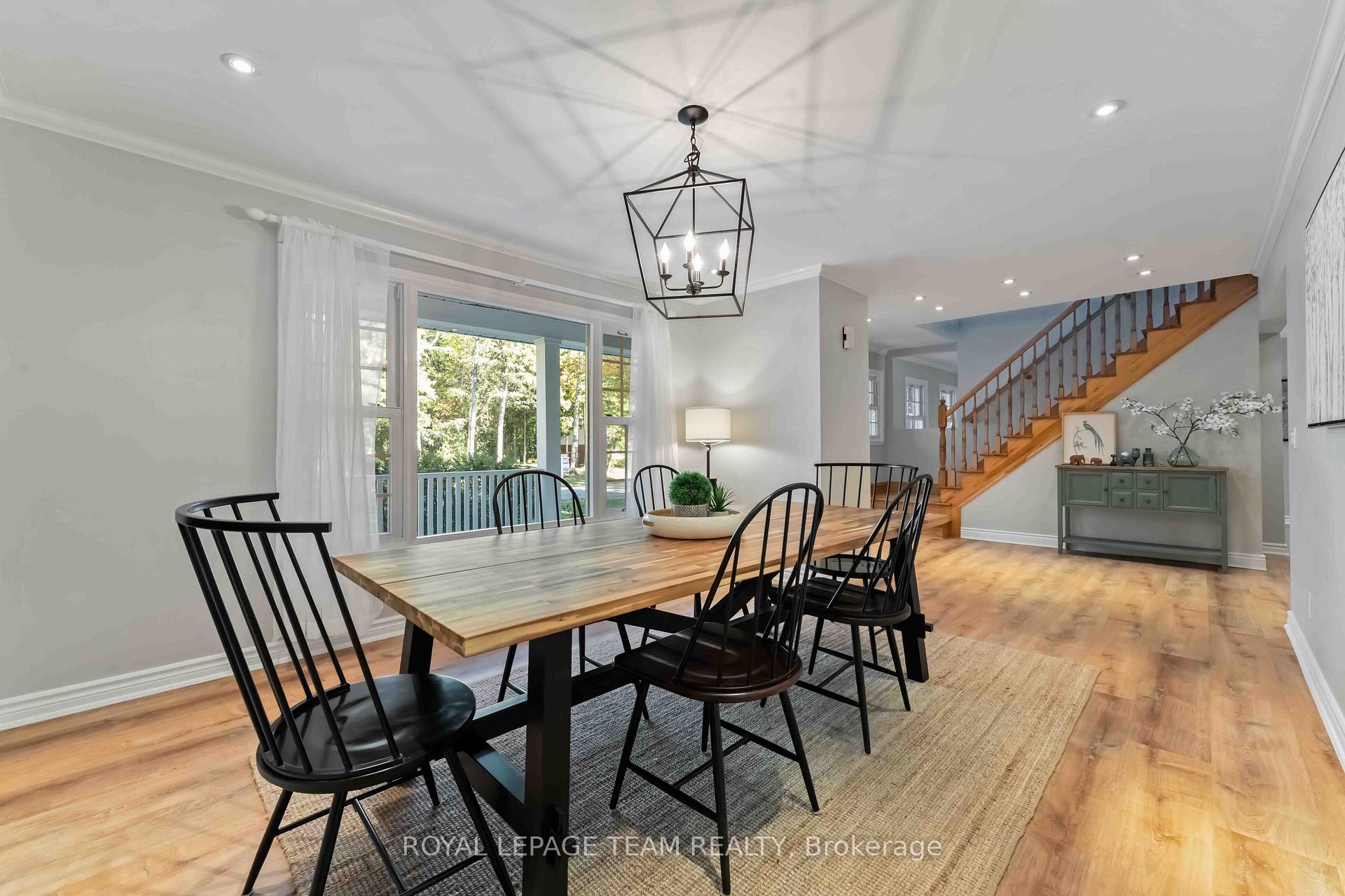 Photo 6 of 60 Vaan Drive, Ottawa, Merivale Gardens — HOMEH