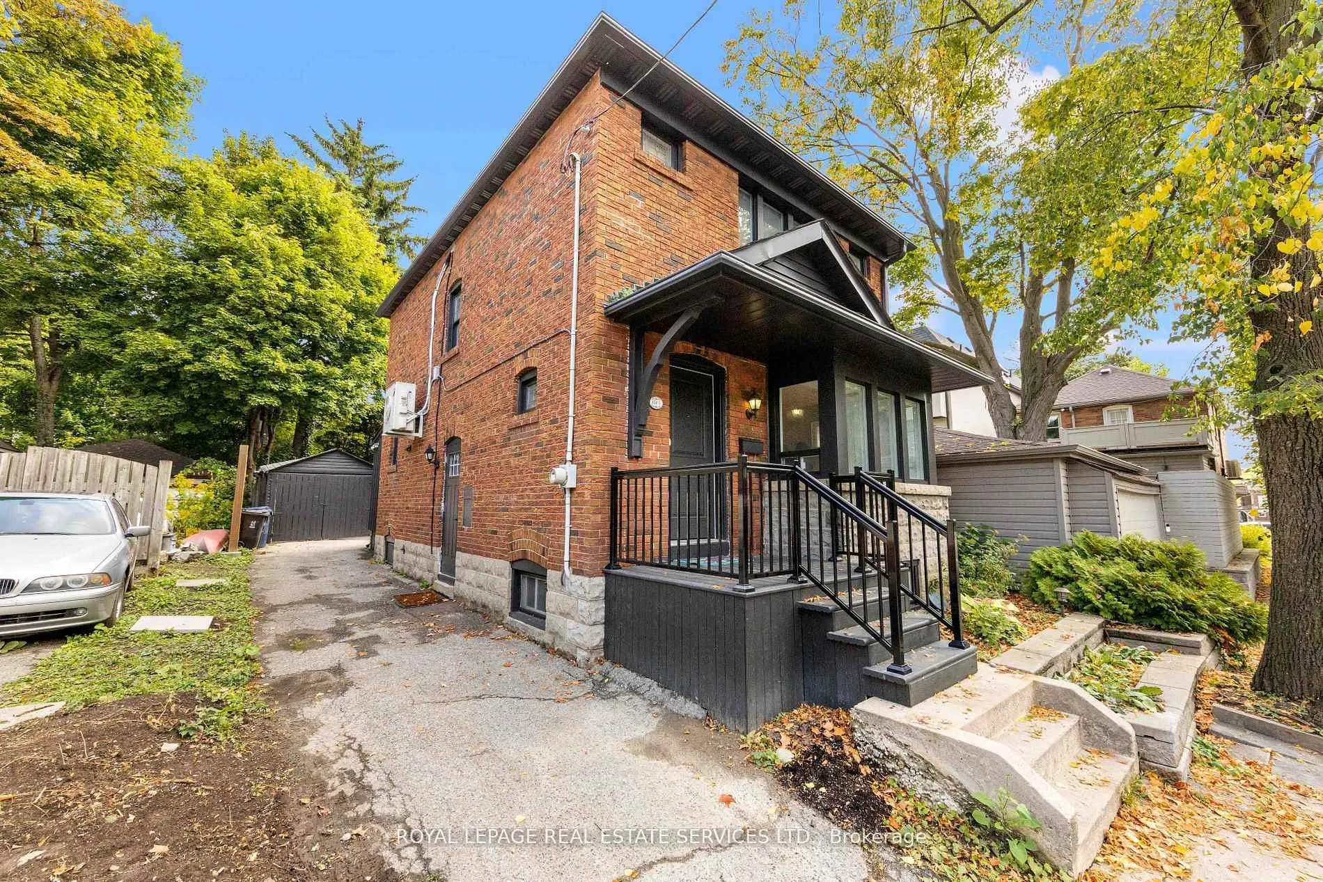 Photo 2 of 1565 Mount Pleasant Road, Toronto, Lawrence Park North — HOMEH