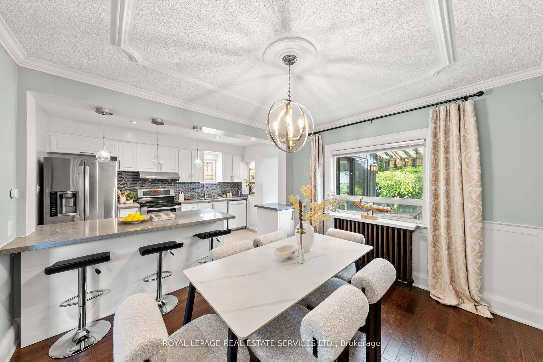 Photo 10 of 1565 Mount Pleasant Road, Toronto, Lawrence Park North — HOMEH