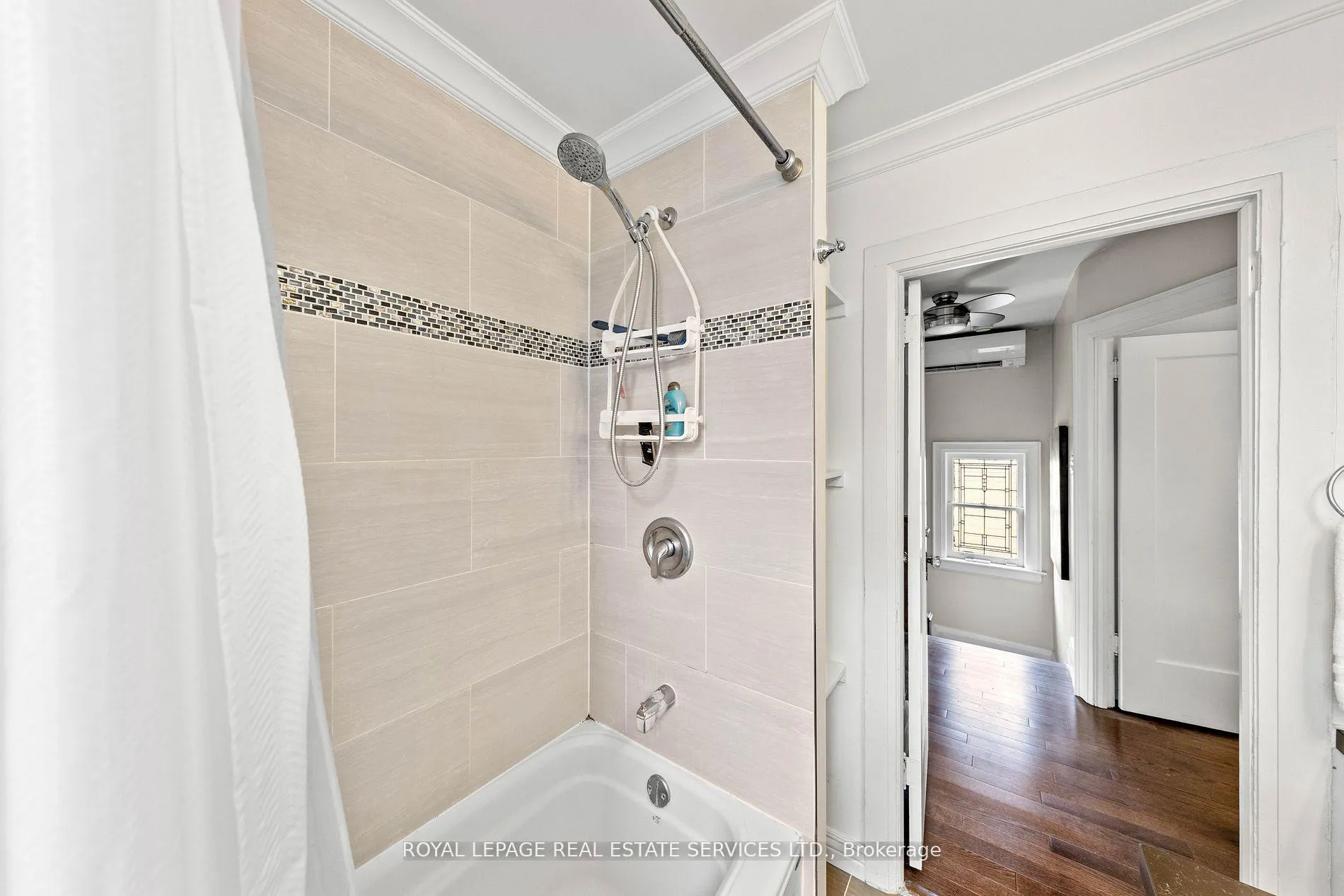 Photo 26 of 1565 Mount Pleasant Road, Toronto, Lawrence Park North — HOMEH