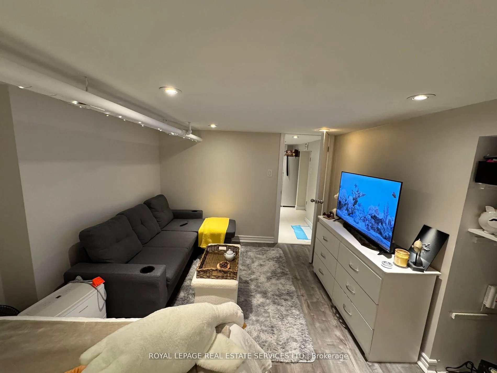 Photo 34 of 1565 Mount Pleasant Road, Toronto, Lawrence Park North — HOMEH