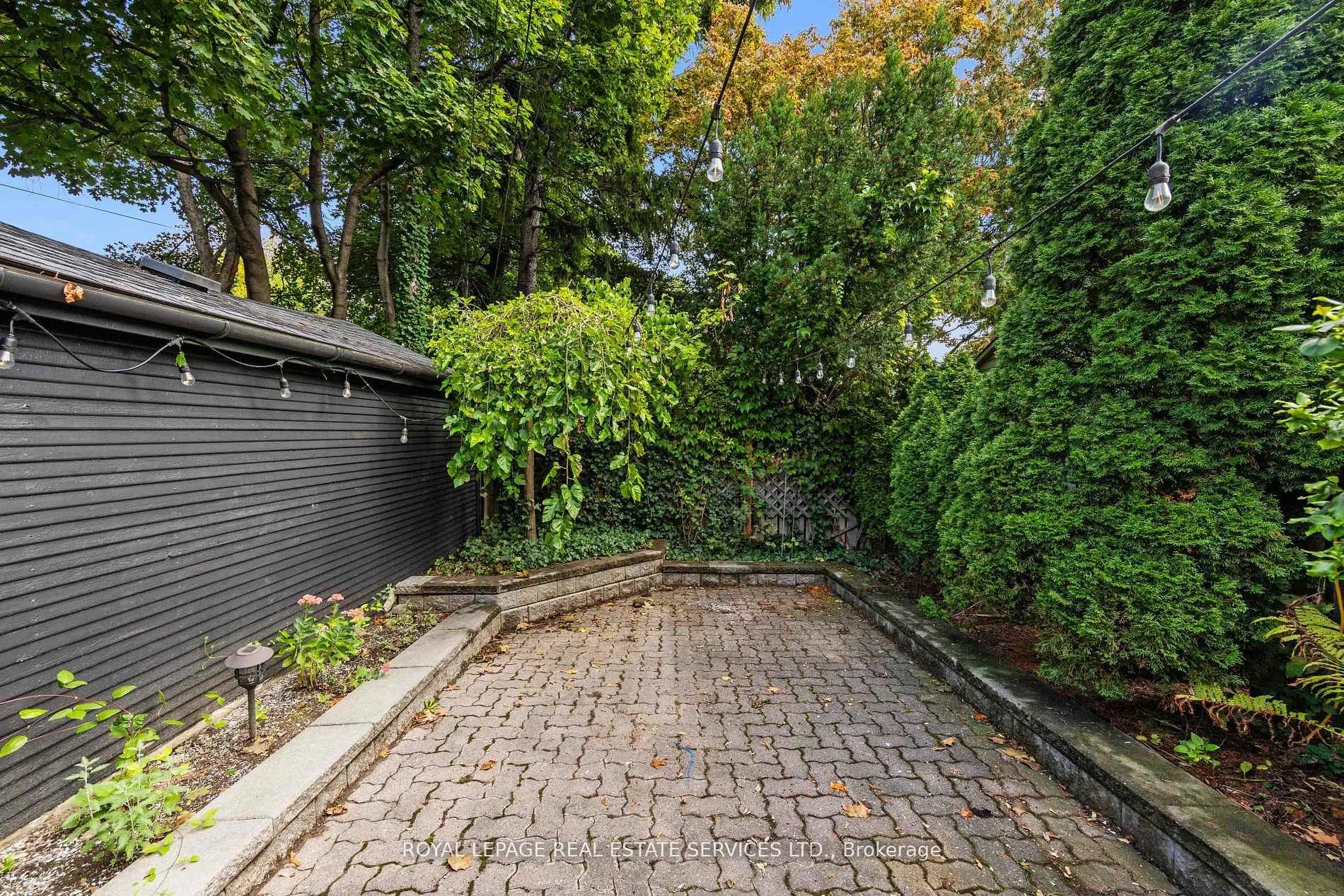 Photo 41 of 1565 Mount Pleasant Road, Toronto, Lawrence Park North — HOMEH