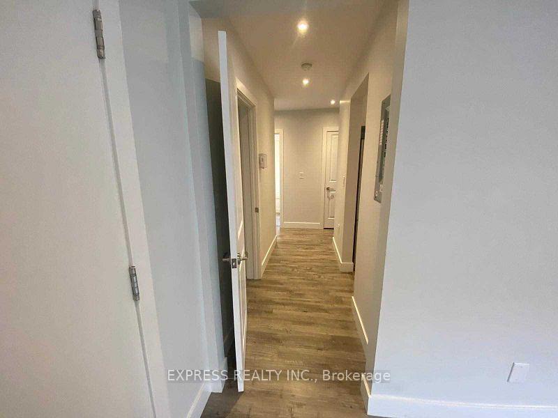 Photo 8 of Unit 1, 601 Old Orchard Grove, Toronto, Bedford Park-Nortown — HOMEH