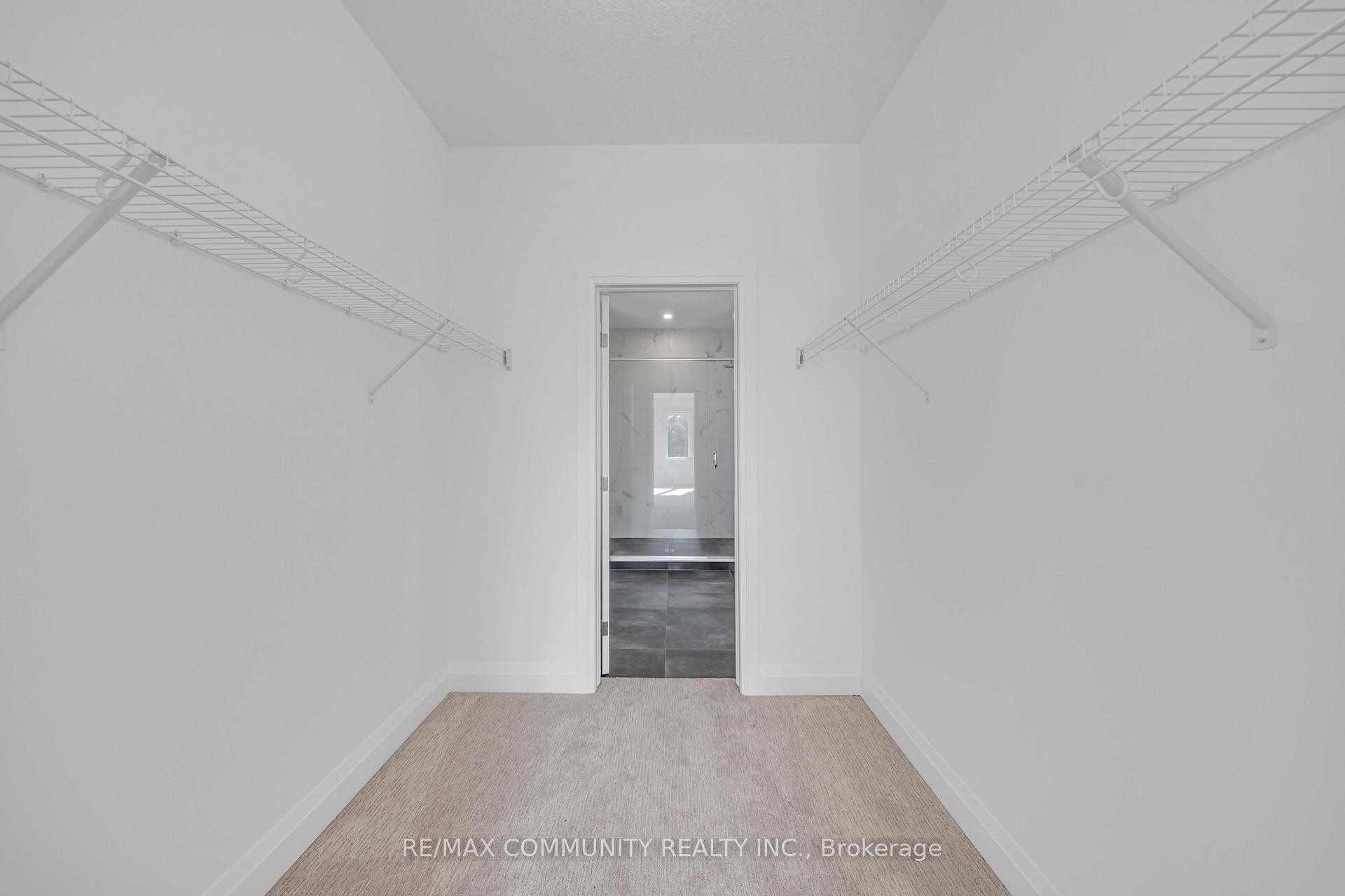 Photo 21 of 14 Alexander Circle, Strathroy-Caradoc, Caradoc — HOMEH