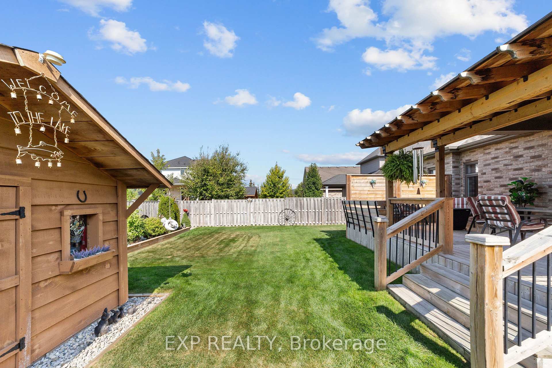 Photo 11 of 46 Collins Way, Strathroy-Caradoc, SE — HOMEH