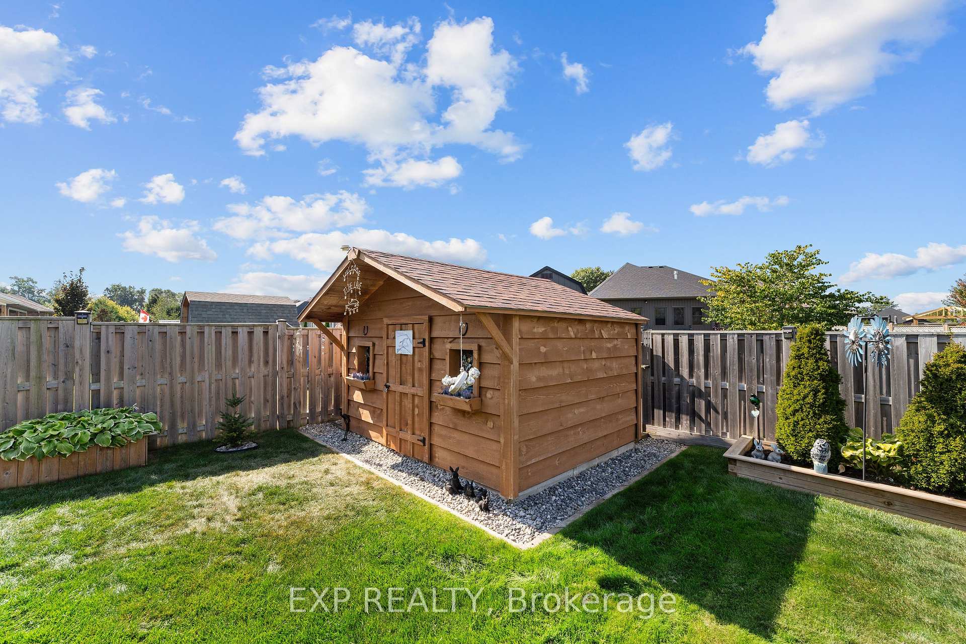 Photo 12 of 46 Collins Way, Strathroy-Caradoc, SE — HOMEH