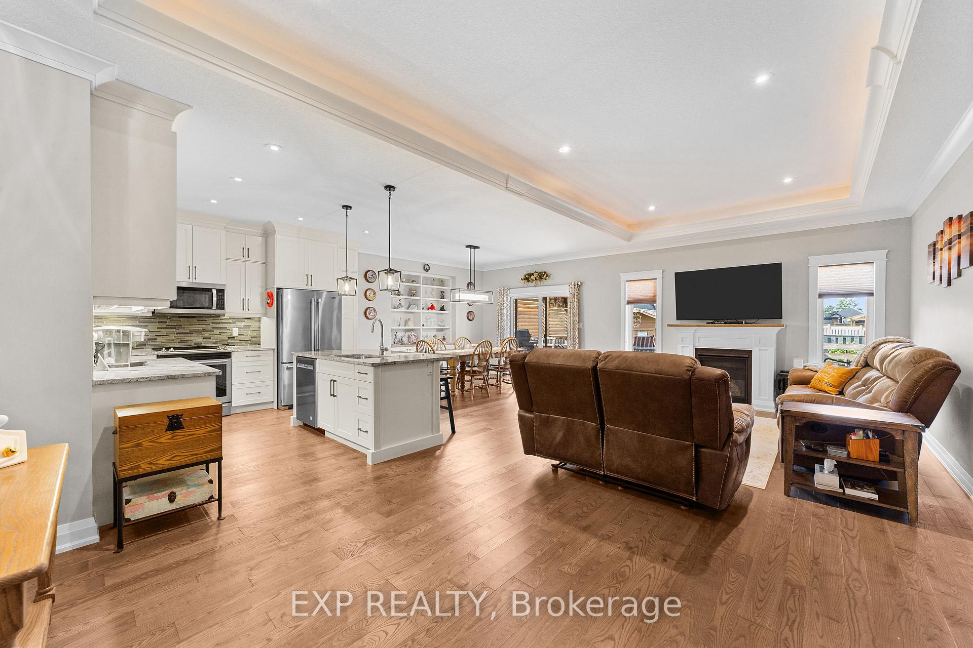 Photo 22 of 46 Collins Way, Strathroy-Caradoc, SE — HOMEH