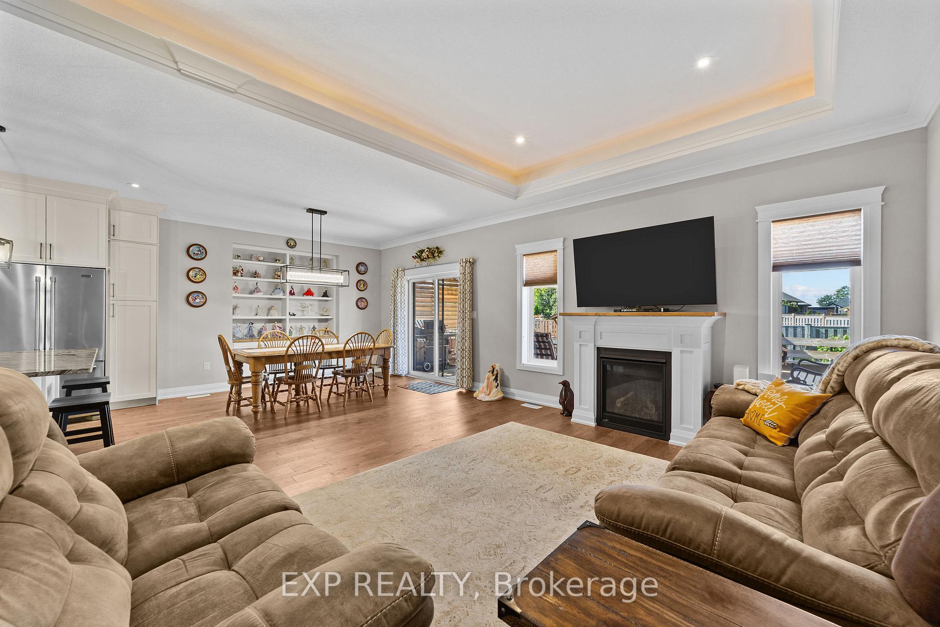Photo 32 of 46 Collins Way, Strathroy-Caradoc, SE — HOMEH