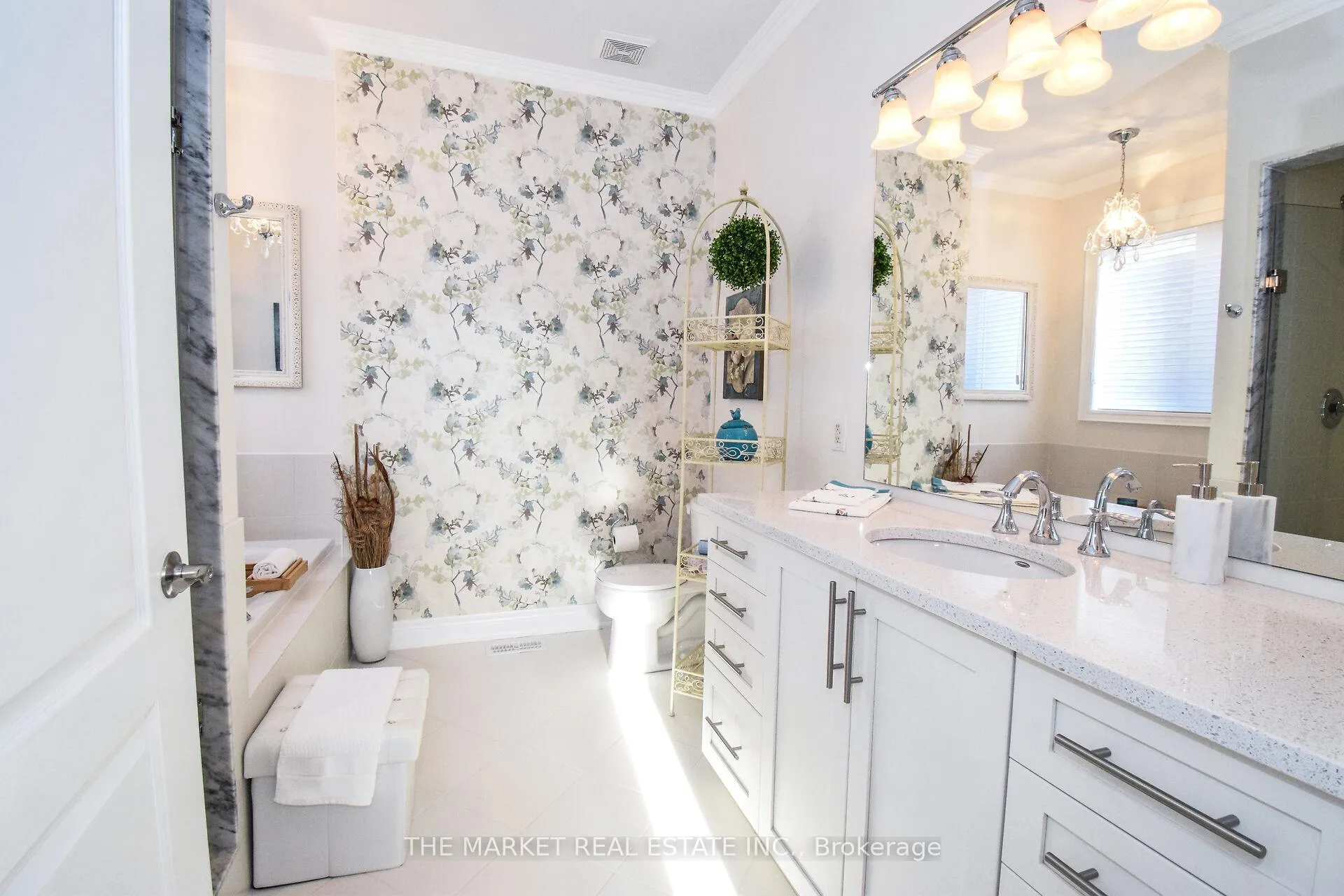 Photo 20 of 95 Turnberry Trail S, Welland, Hwy 406/Welland — HOMEH