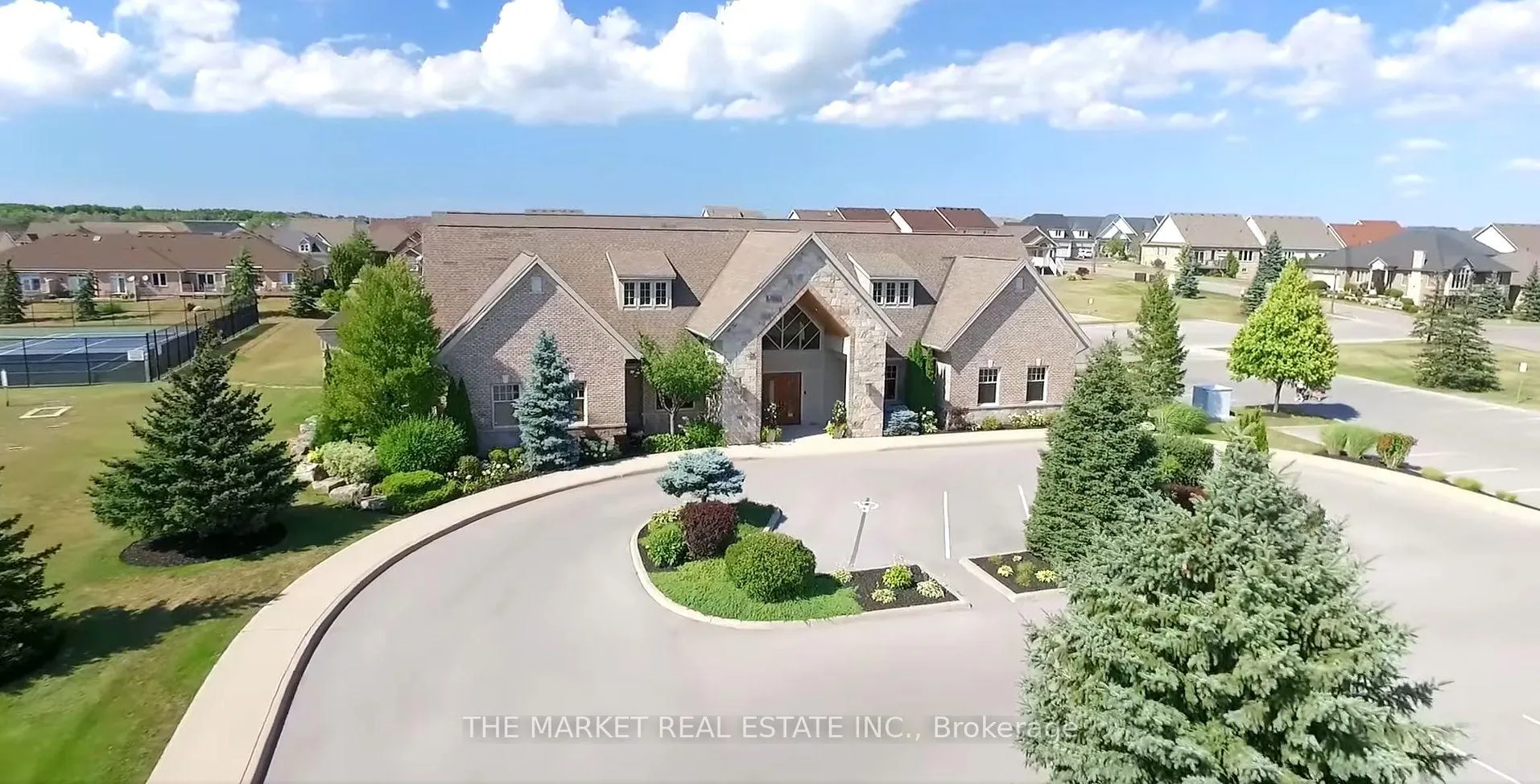 Photo 35 of 95 Turnberry Trail S, Welland, Hwy 406/Welland — HOMEH