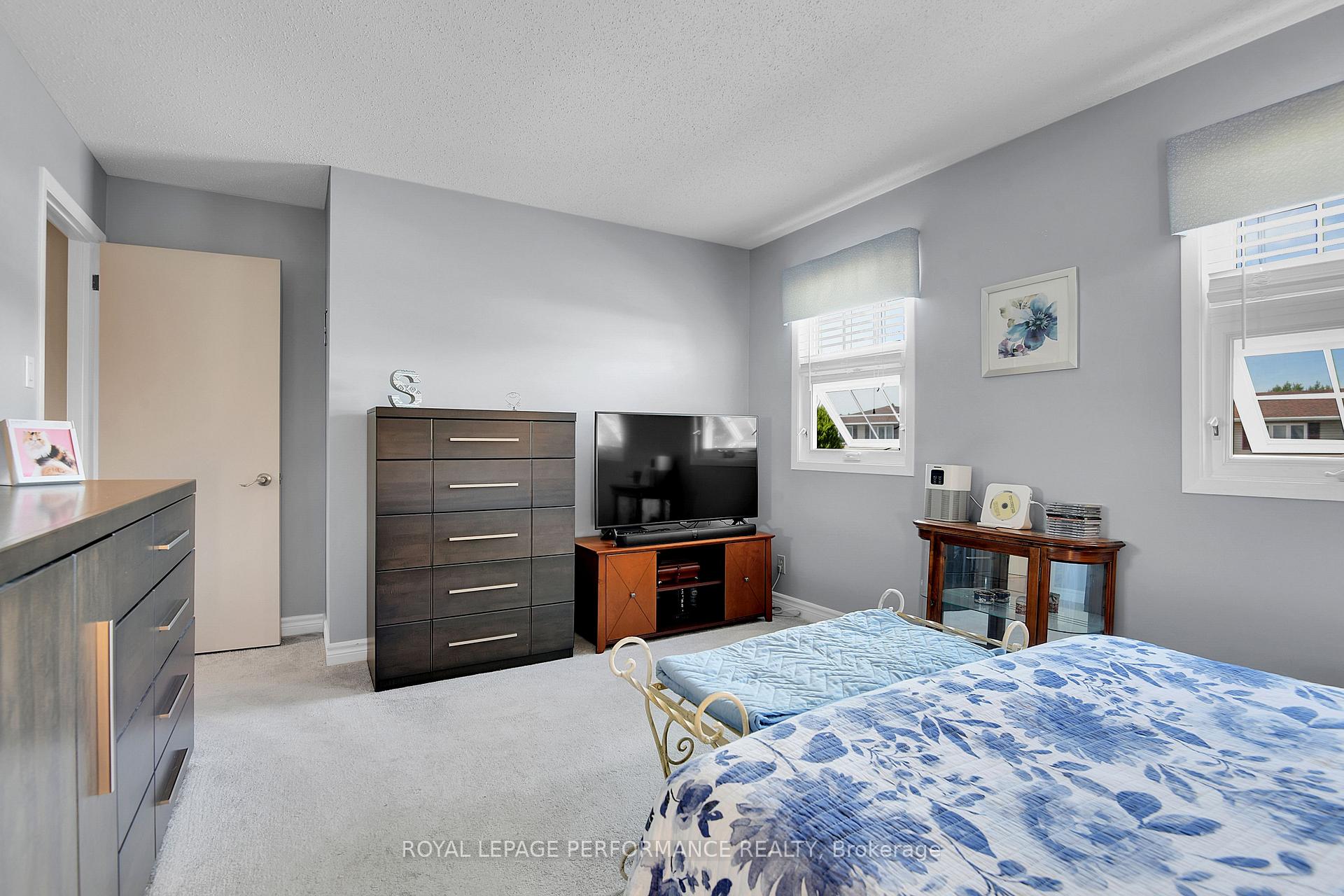 Photo 24 of 124 Medhurst Drive, Ottawa, Tanglewood — HOMEH