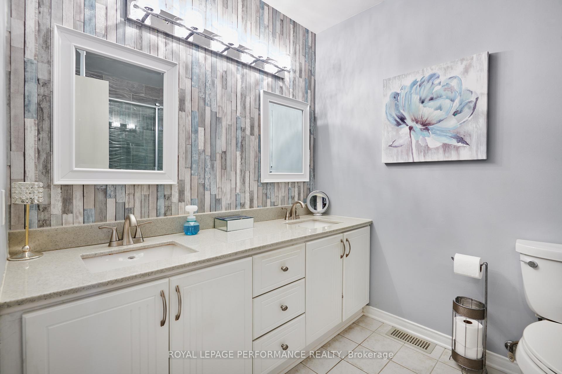 Photo 26 of 124 Medhurst Drive, Ottawa, Tanglewood — HOMEH