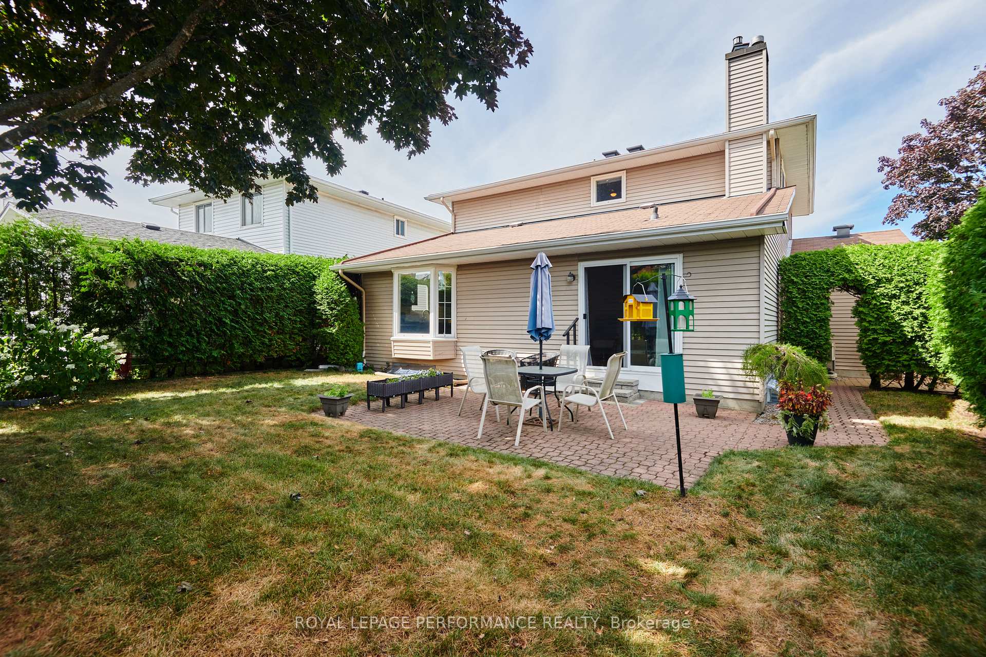 Photo 31 of 124 Medhurst Drive, Ottawa, Tanglewood — HOMEH