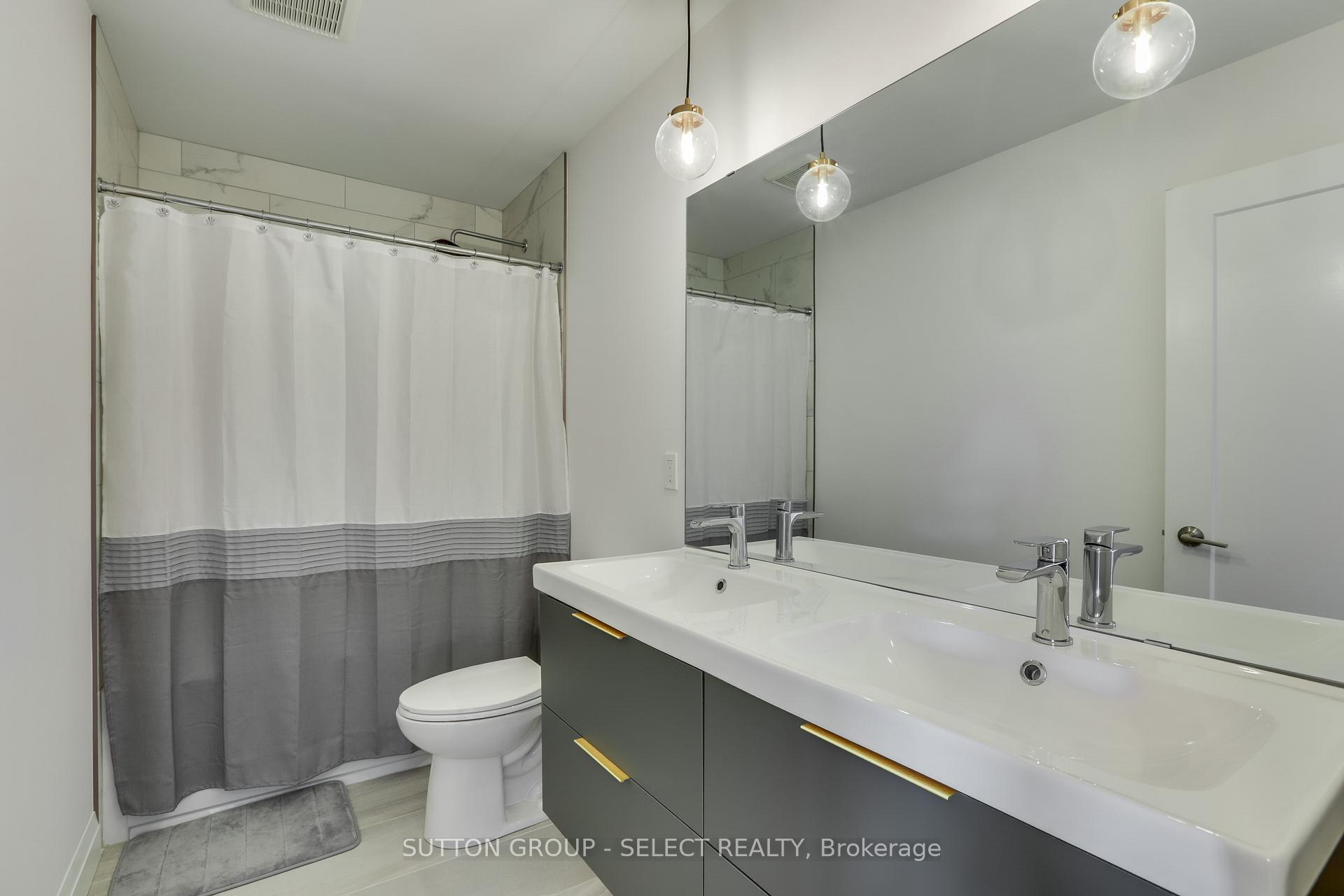 Photo 16 of 35 Alexander Circle, Strathroy-Caradoc, SE — HOMEH