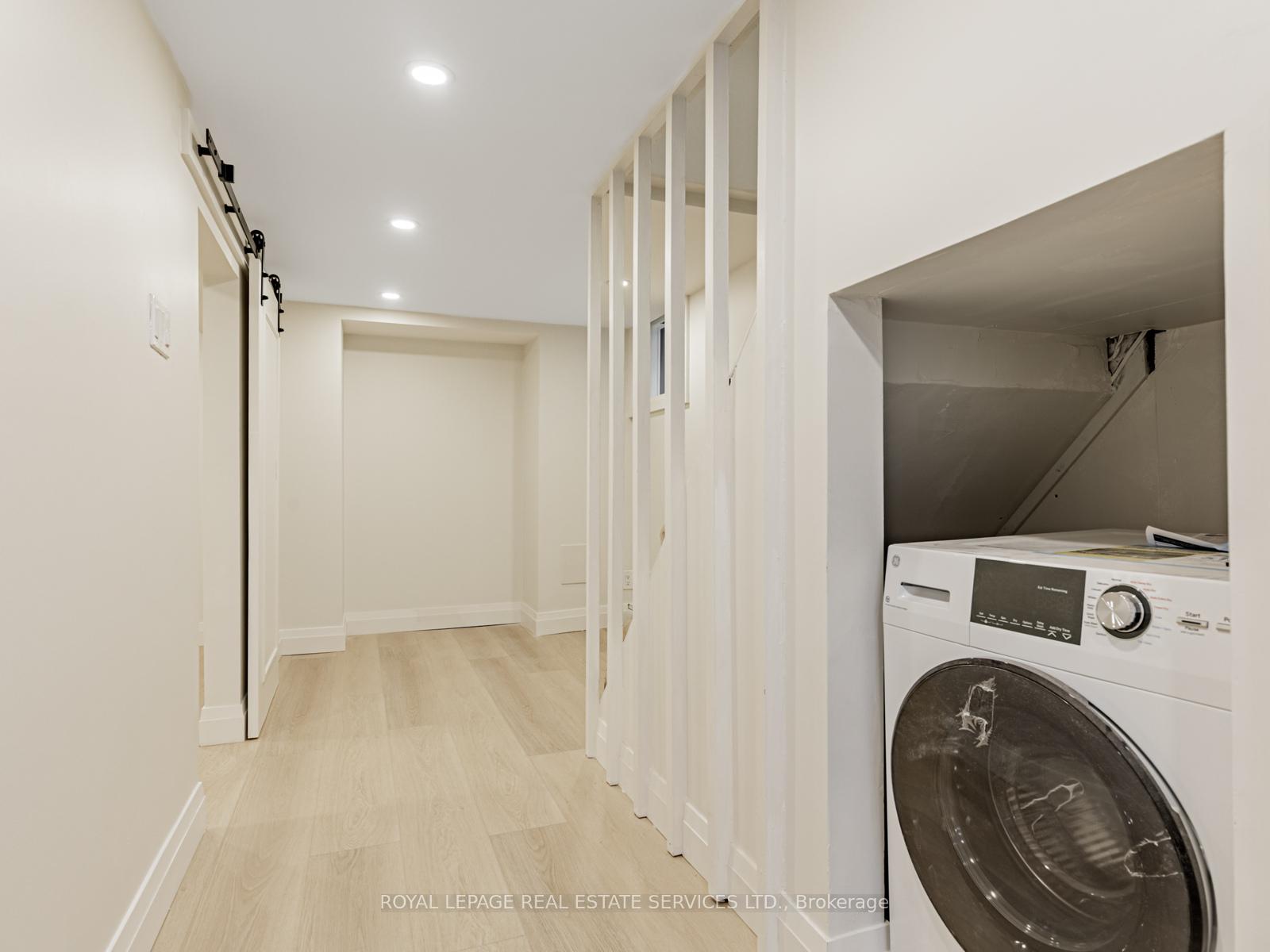 Photo 6 of Unit LOWER, 61 Yonge Boulevard, Toronto, Lawrence Park North — HOMEH