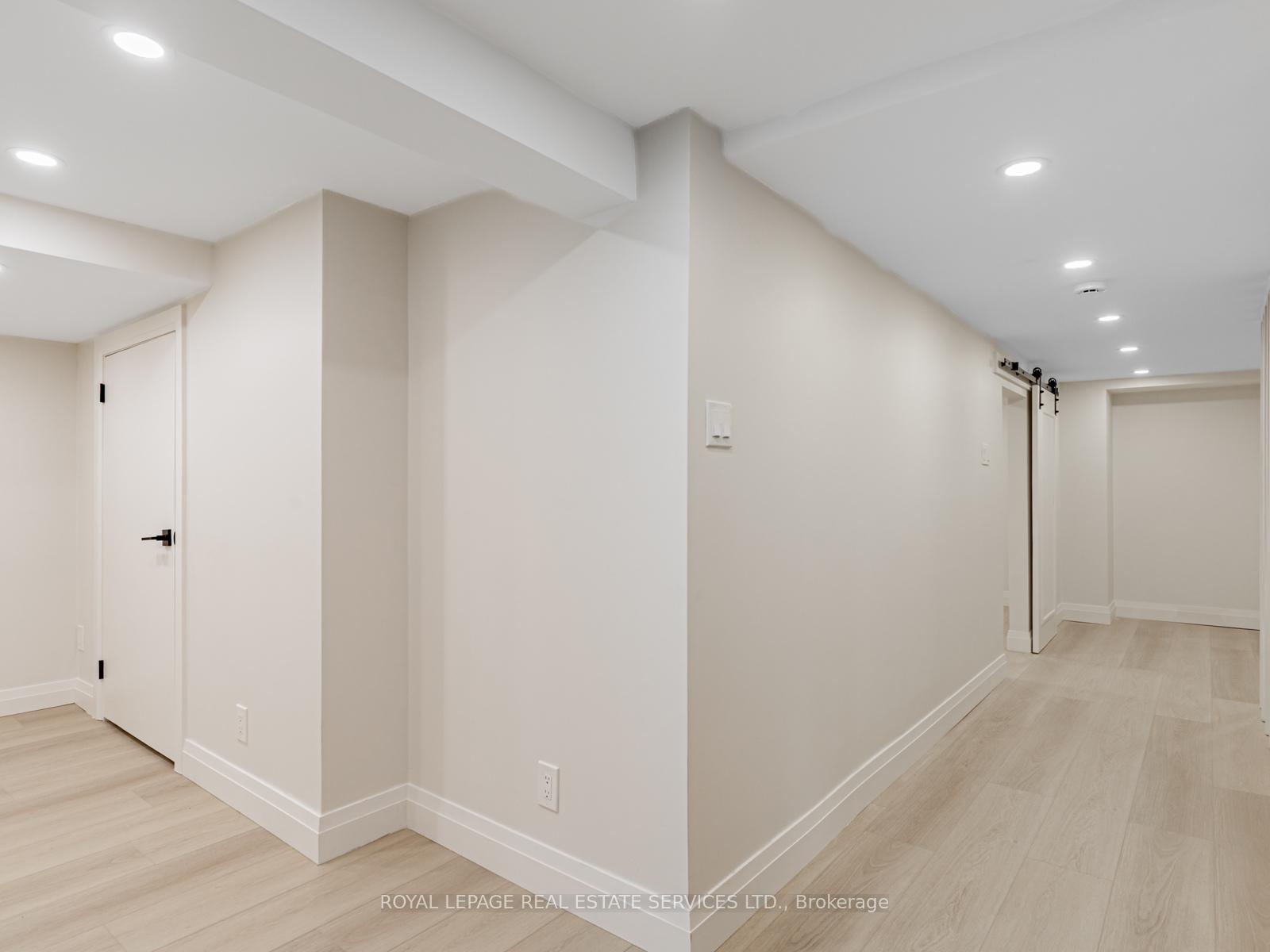 Photo 12 of Unit LOWER, 61 Yonge Boulevard, Toronto, Lawrence Park North — HOMEH