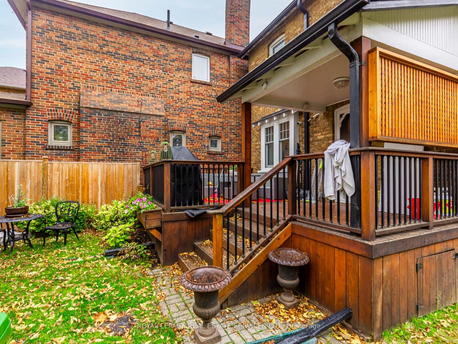Photo 30 of Unit LOWER, 61 Yonge Boulevard, Toronto, Lawrence Park North — HOMEH