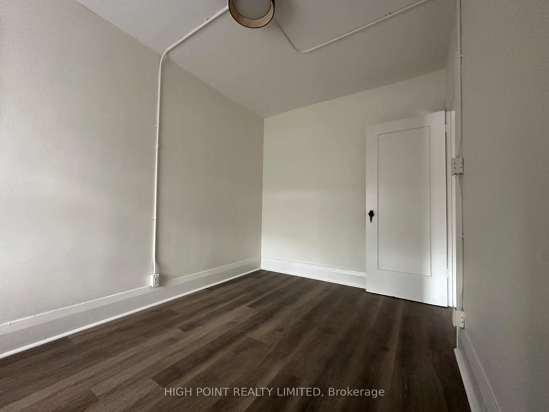 Photo 10 of Unit Unit 2, 1641 Bayview Avenue, Toronto, Leaside — HOMEH