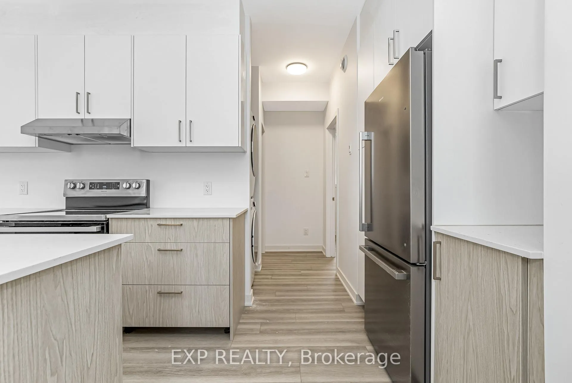 Photo 16 of Unit Unit A, 1369 Louis Lane, Ottawa, Cyrville Rd./Industrial Park — HOMEH