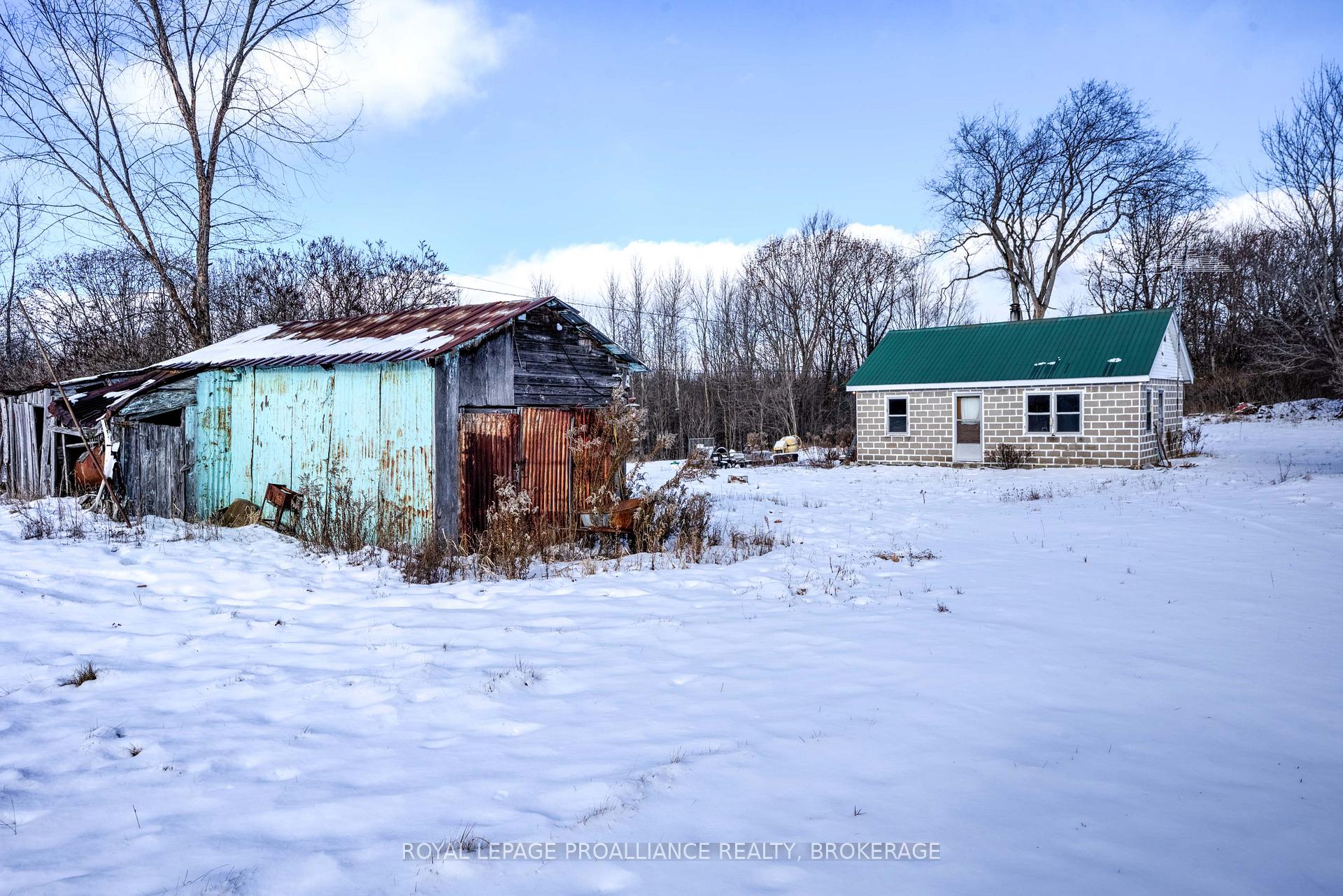 Photo 6 of 568 Ritchie Side Road, Tay Valley, Bathurst/Burgess & Sherbrooke (South Sherbrooke) Twp — HOMEH