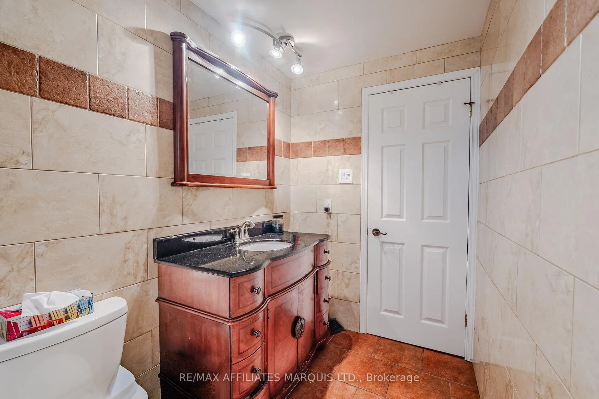 Photo 24 of 668 Champlain Drive N, Cornwall — HOMEH