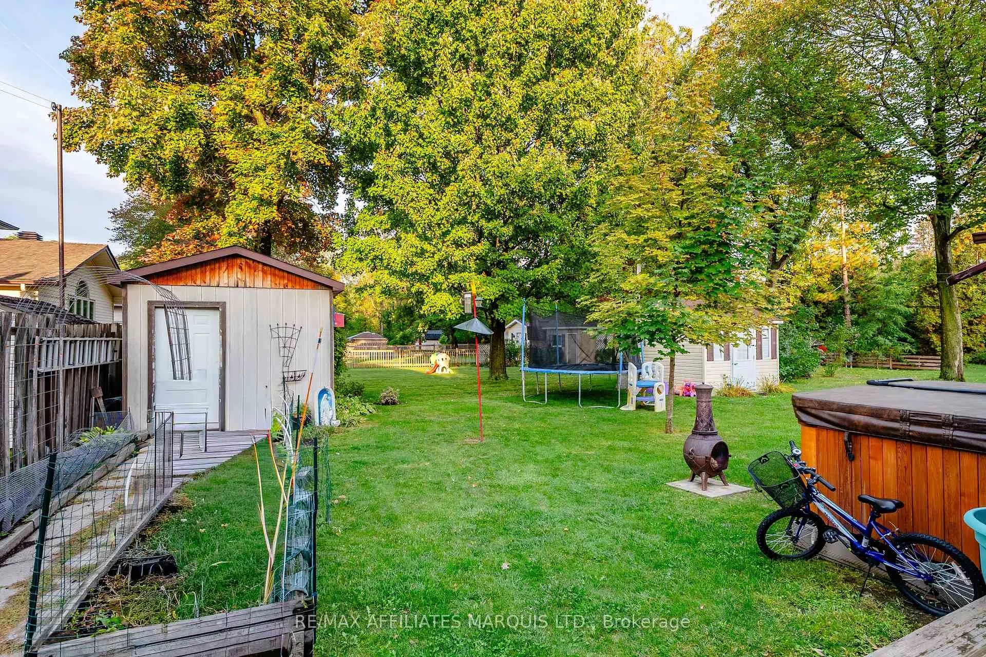 Photo 37 of 668 Champlain Drive N, Cornwall — HOMEH