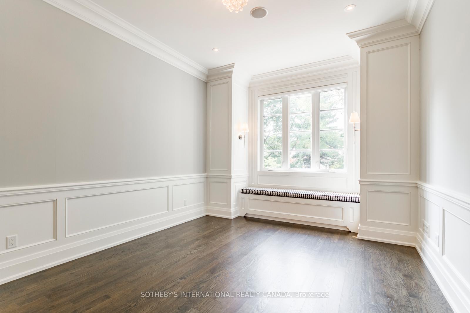 Photo 6 of 12 Kenrae Road, Toronto, Leaside — HOMEH