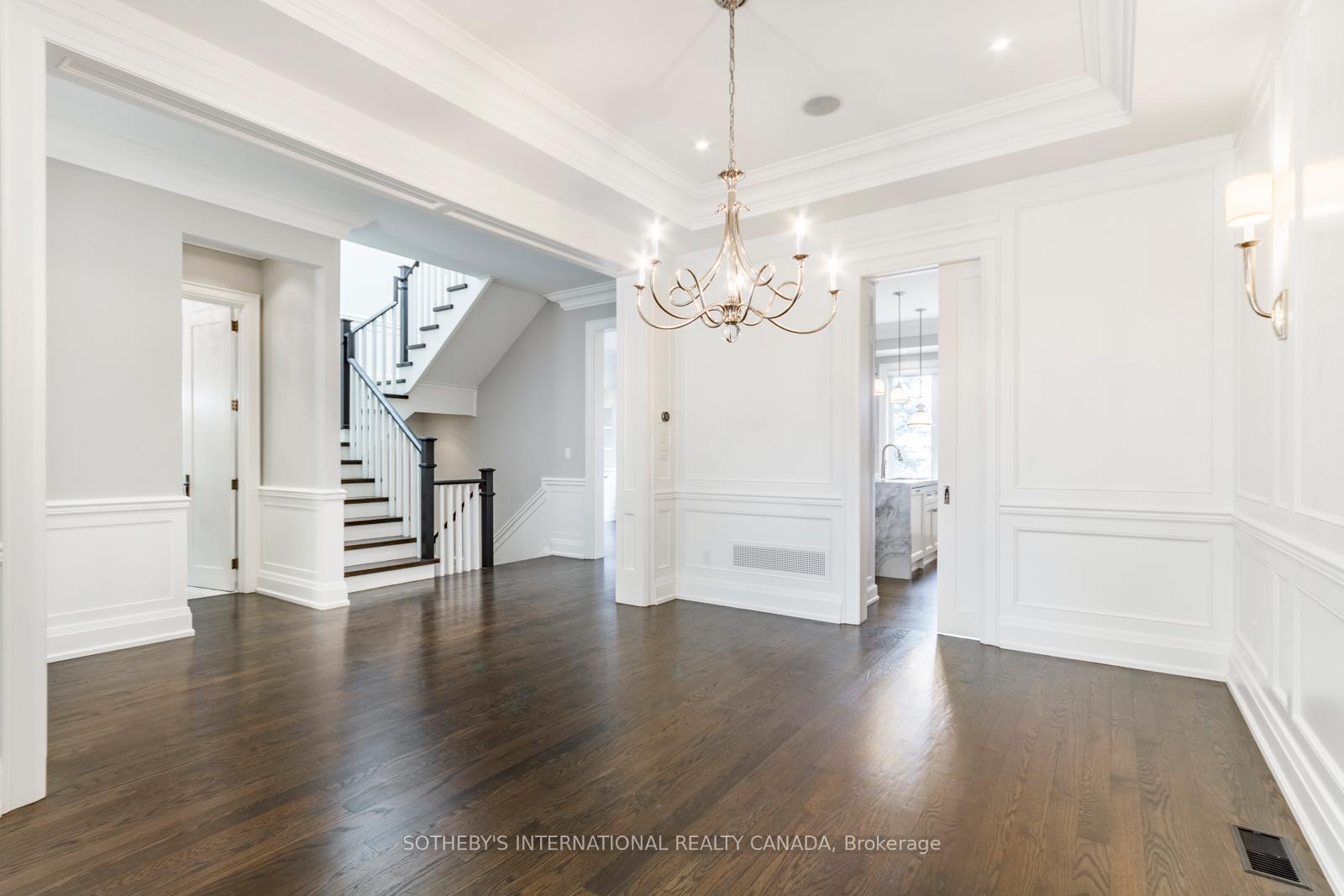 Photo 8 of 12 Kenrae Road, Toronto, Leaside — HOMEH