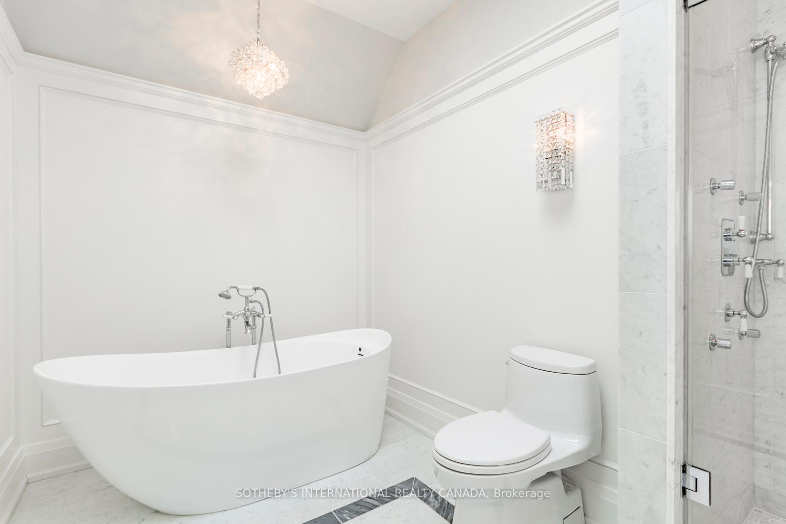 Photo 22 of 12 Kenrae Road, Toronto, Leaside — HOMEH