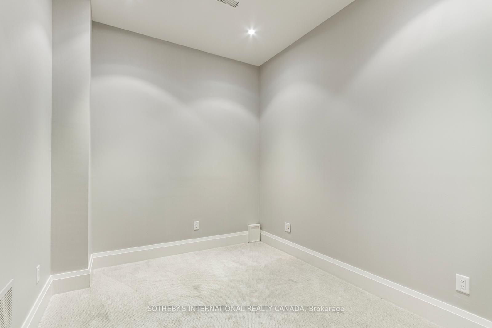 Photo 37 of 12 Kenrae Road, Toronto, Leaside — HOMEH