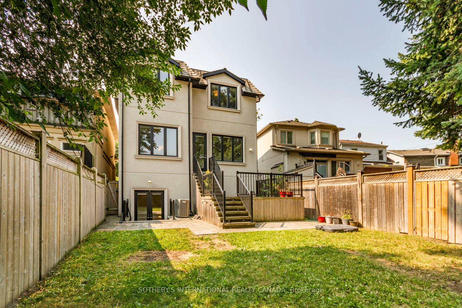 Photo 39 of 12 Kenrae Road, Toronto, Leaside — HOMEH