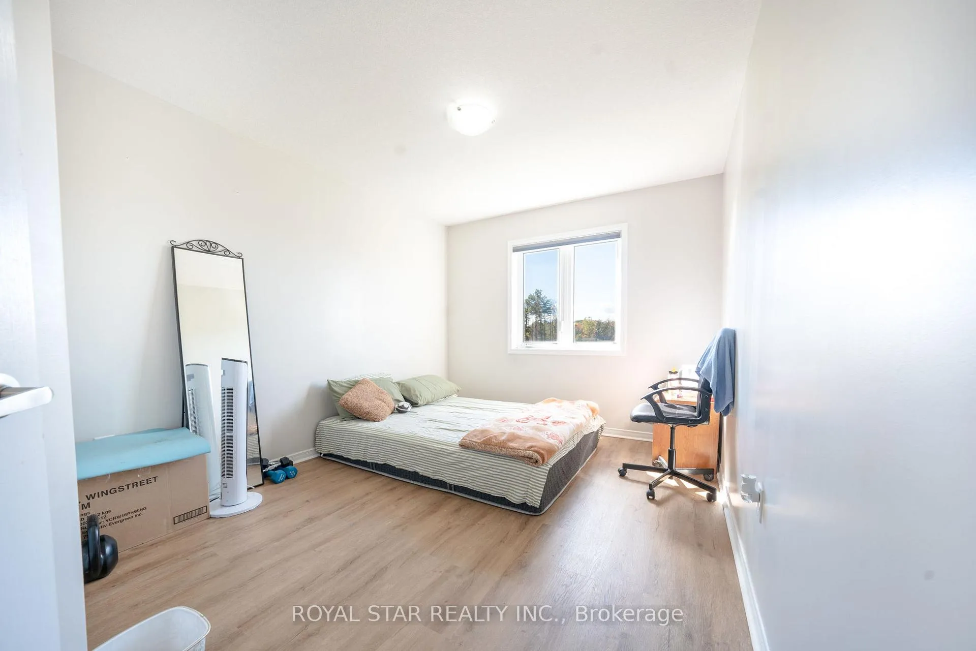 Photo 15 of 170 Esther Crescent, Thorold, Allanburg/Thorold South — HOMEH